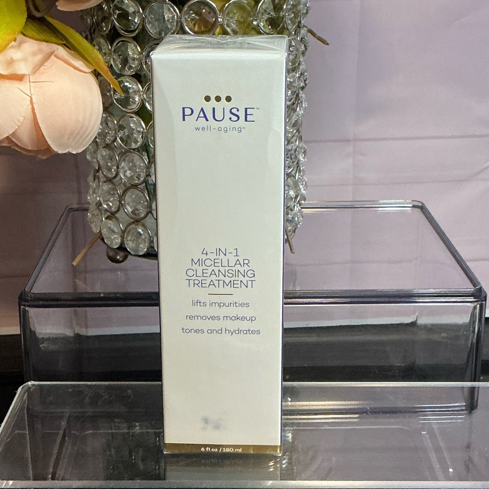 Pause 4-in-1 Micellar Cleansing Treatment